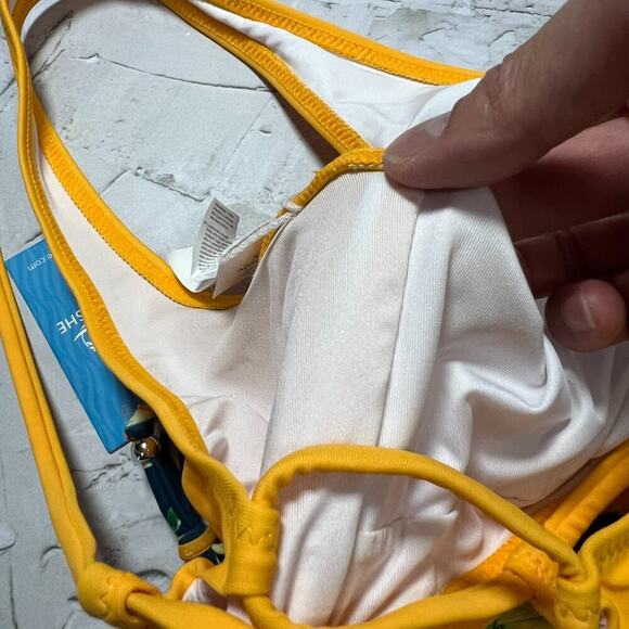 NEW CUPSHE Yellow Wrap Front & Floral Print Tie Side Bikini Set SIZE XL - Picture 5 of 5
